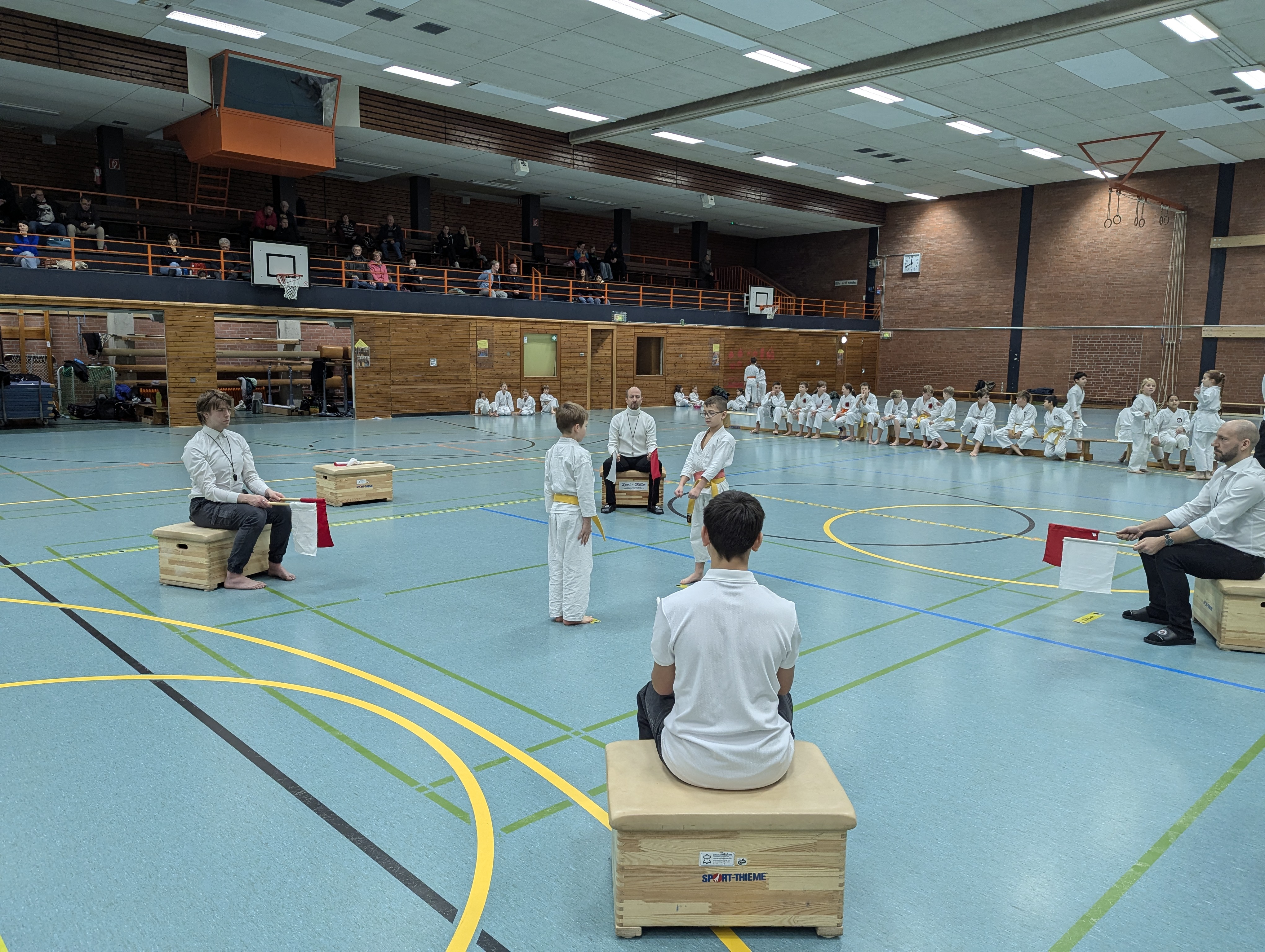 H PXL 20251206 104304317 Arthur